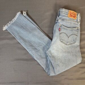 Levi’s 724 High Rise Straight Crop Jeans Women’s 27 | Distressed Raw Hem